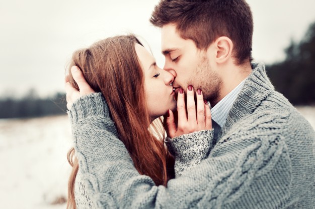 HOW TO GET A GIRLFRIEND: FOLLOW OUR 10-STEP GUIDE