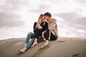 Amo latino Success Stories - 5 Ways to Support Friends