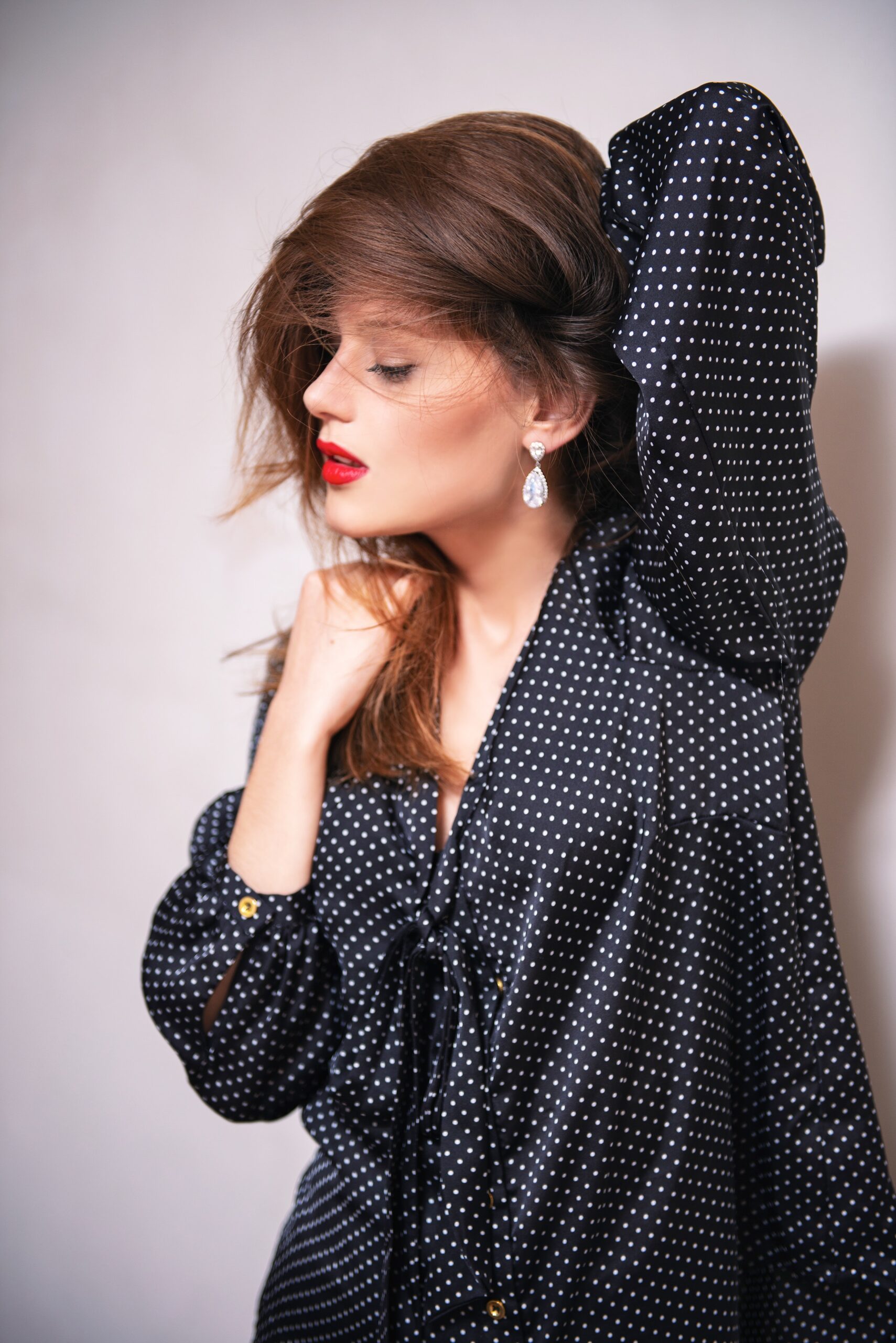 5 Stages of Dating That You Must Know About - AmoLatina Reviews